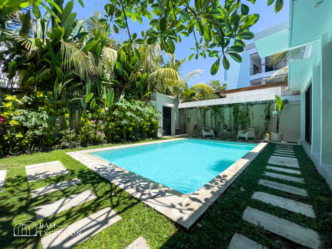 READY NOW 3 BEDROOM VILLA FOR SALE LEASEHOLD IN BATU BOLONG BE-1290 